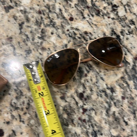 Good condition ray-ban aviators - Picture 4 of 4